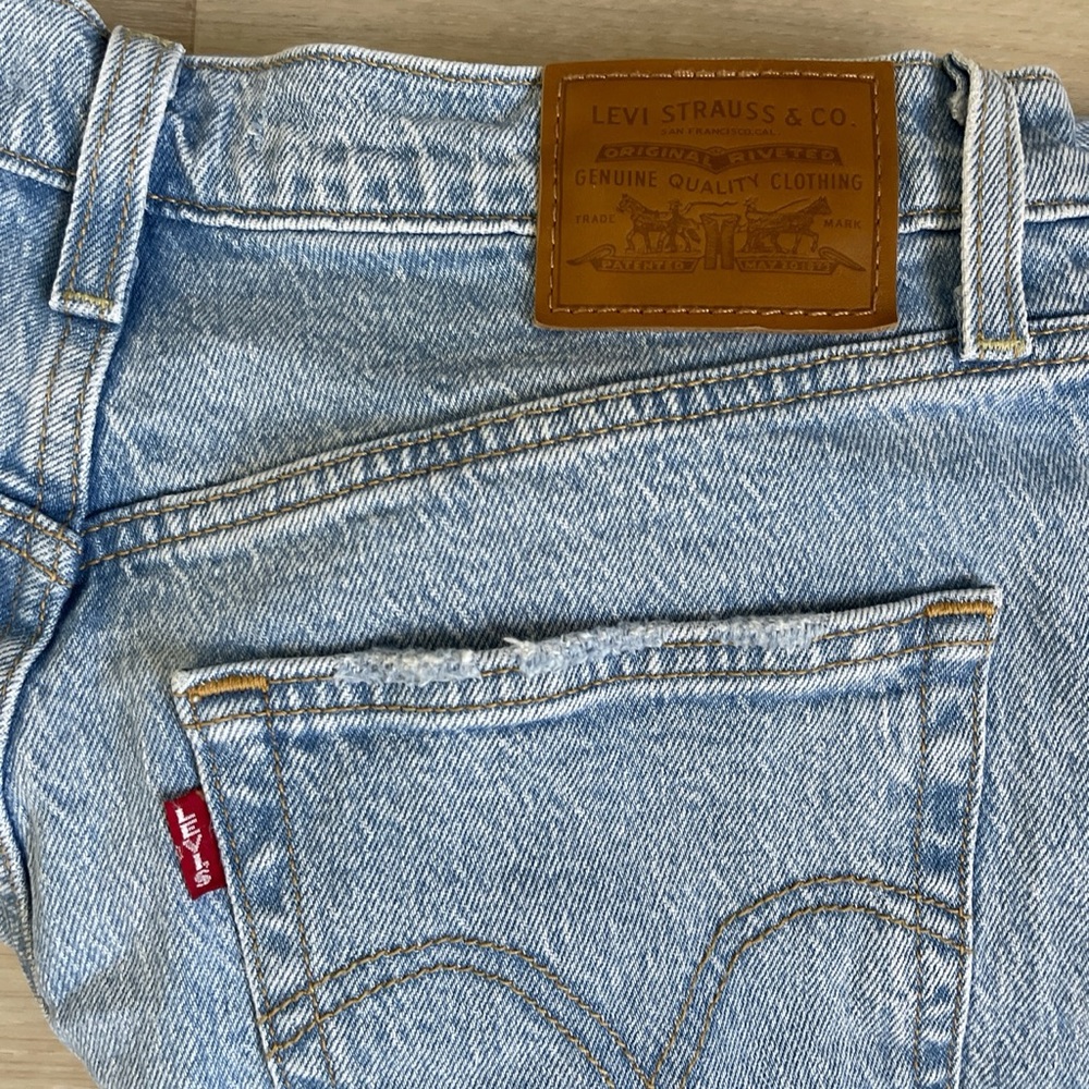 Levi Ribcage Jean - Picture 5 of 5